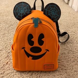 Disney Loungefly pumpkin 2020 backpack